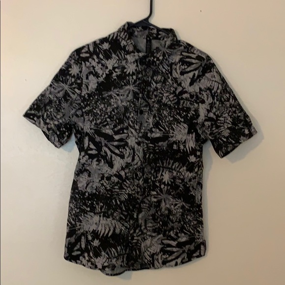 lululemon athletica Other - Lululemon Men’s Buttoned Shirt